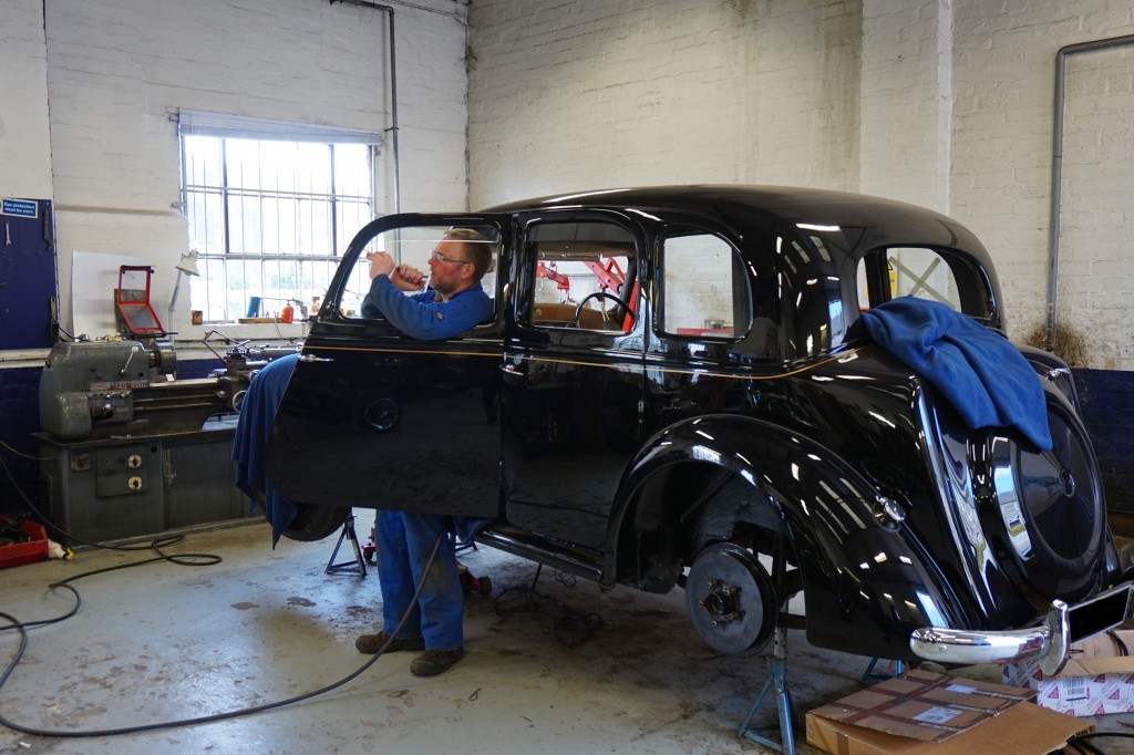 Rover 75 - fitting back up following respray