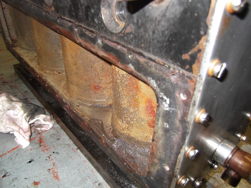 More casting sediment had settled at the bottom of the bores giving no cooling to this area